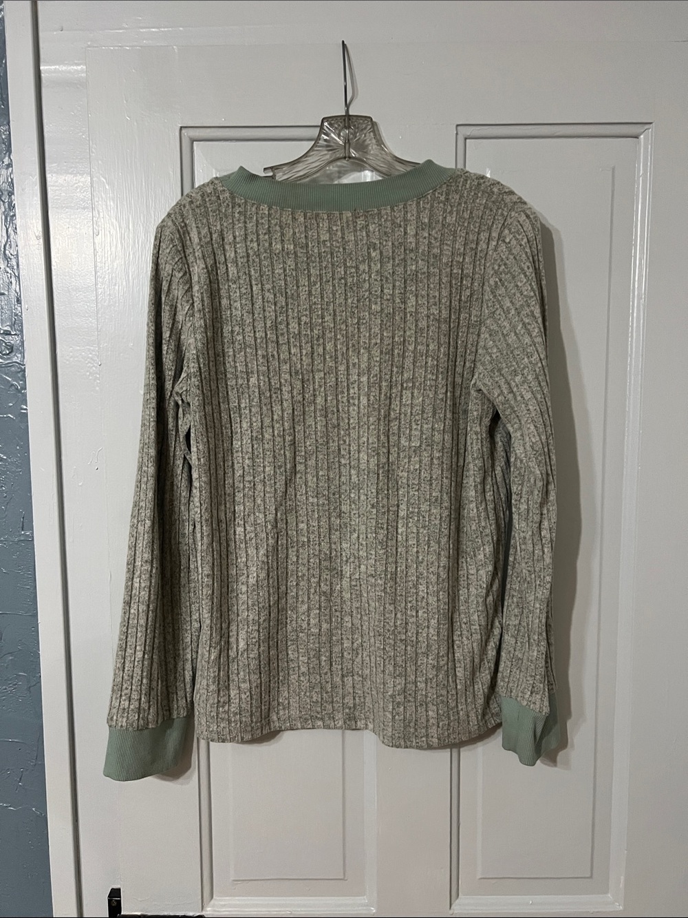 Light Sage Ribbed V-Neck Women's Sweater - Picture 3 of 3